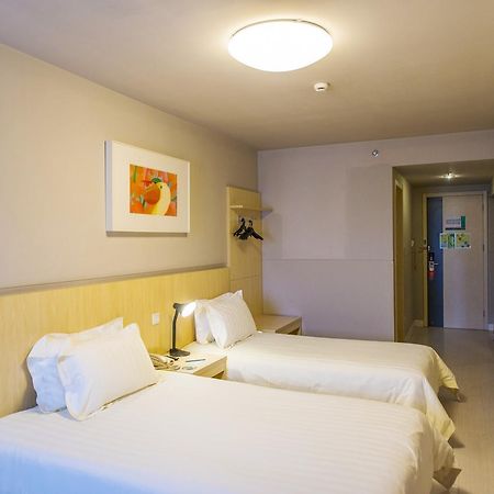 Jinjiang Inn Foshan Zumiao Qinren Road Экстерьер фото